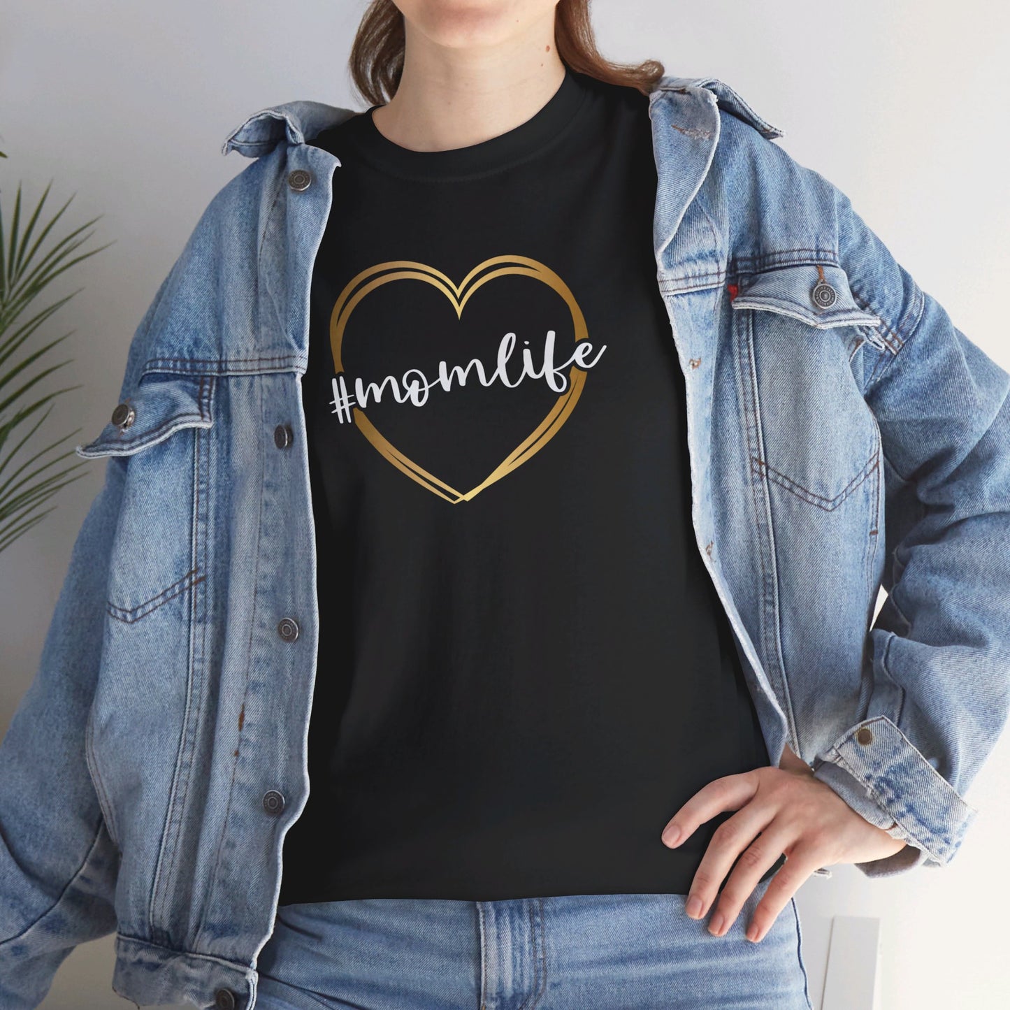 #momlife Unisex Heavy Cotton Tee