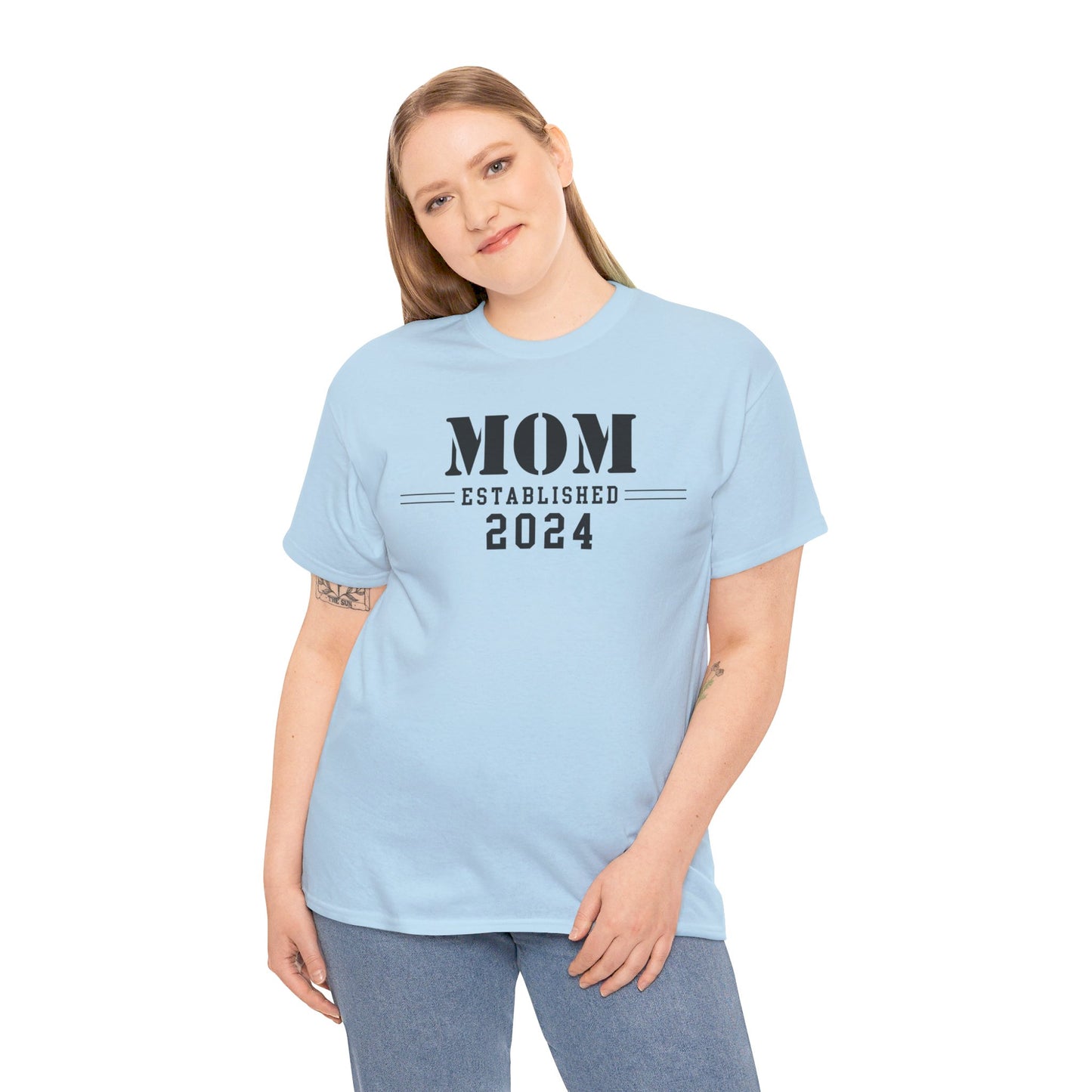 Mom Established 2024 Unisex Heavy Cotton Tee