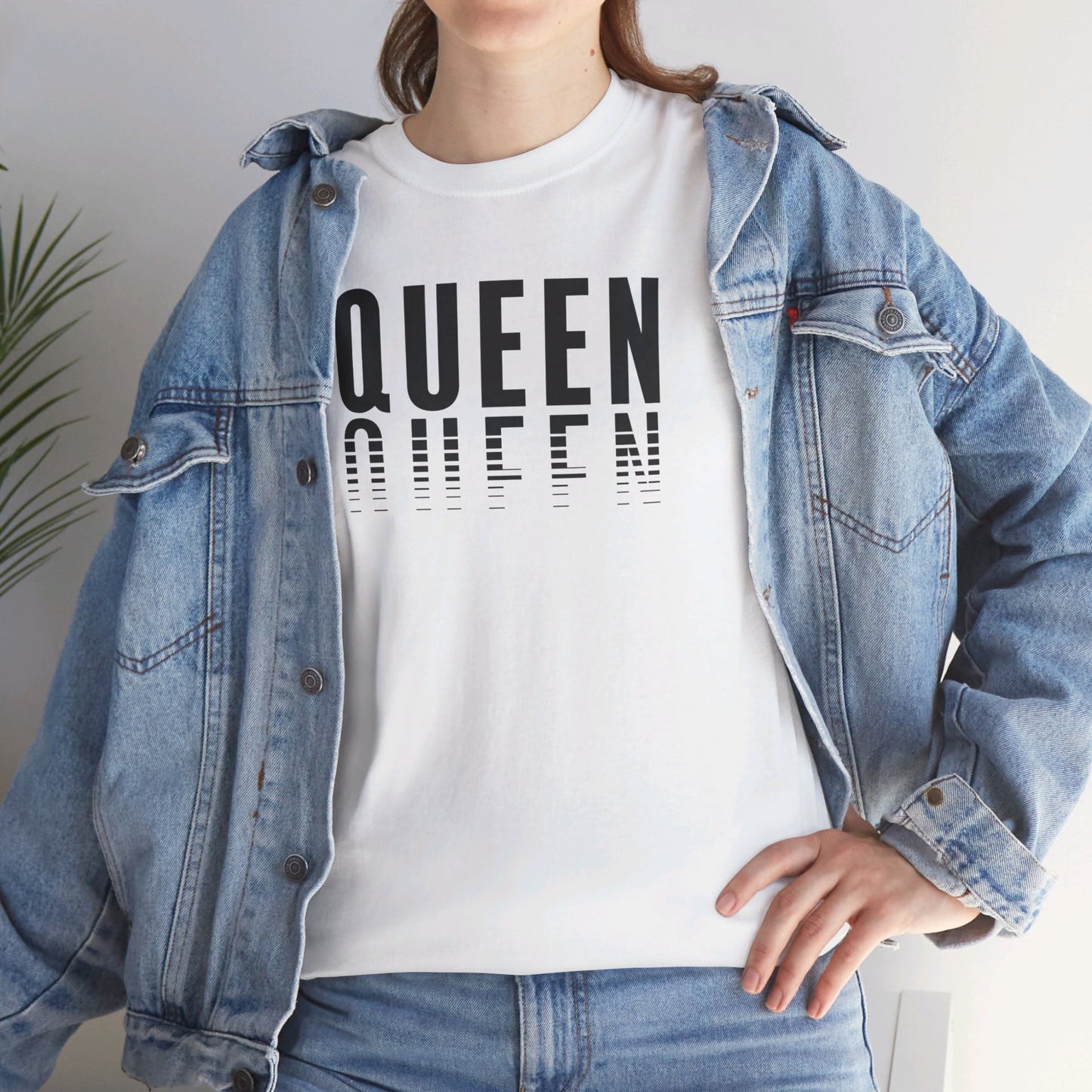 Queen Unisex Heavy Cotton Tee