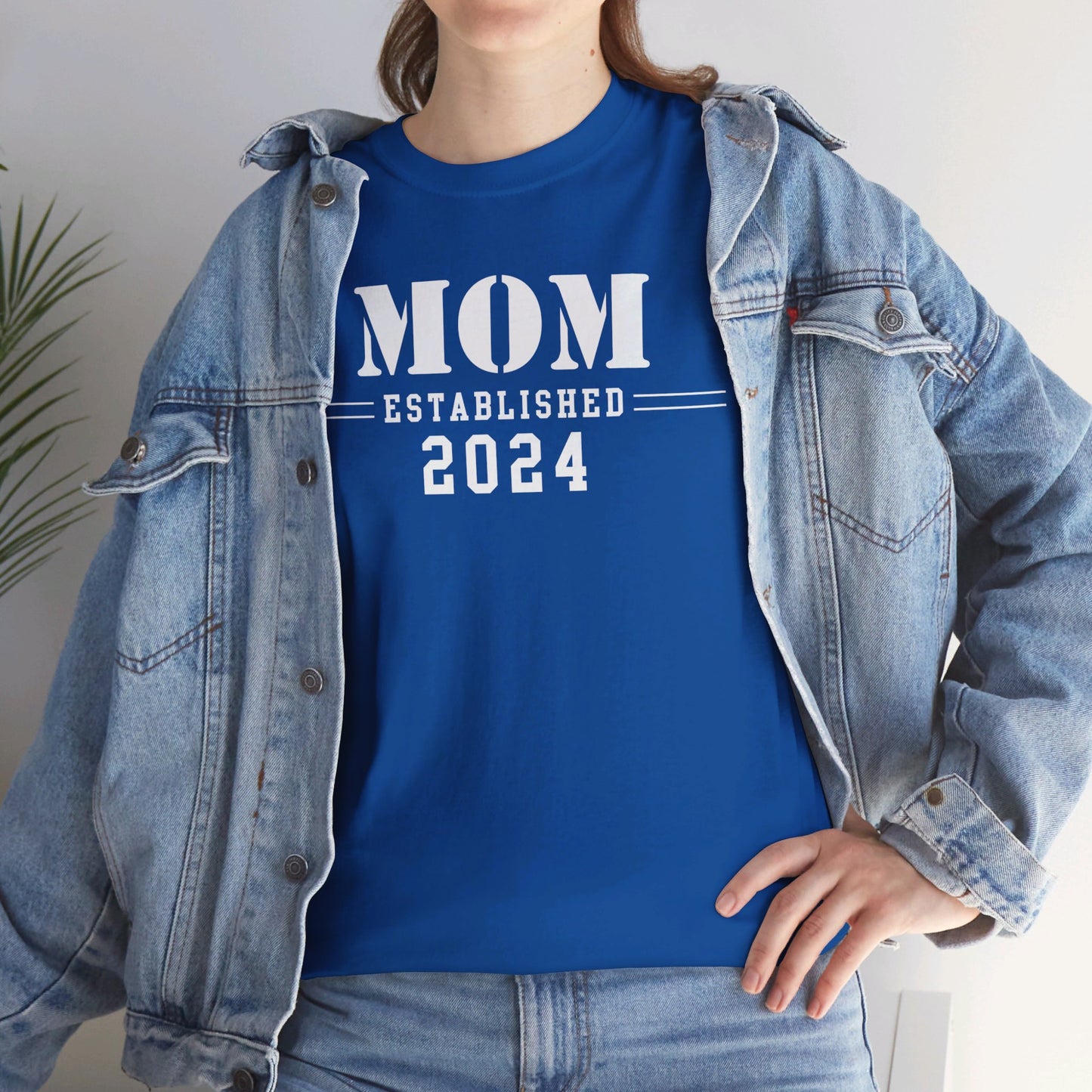 Mom Established 2024 Unisex Heavy Cotton Tee