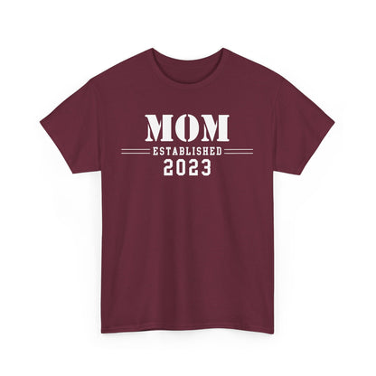 Mom Established 2023 Unisex Heavy Cotton Tee