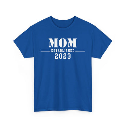 Mom Established 2023 Unisex Heavy Cotton Tee